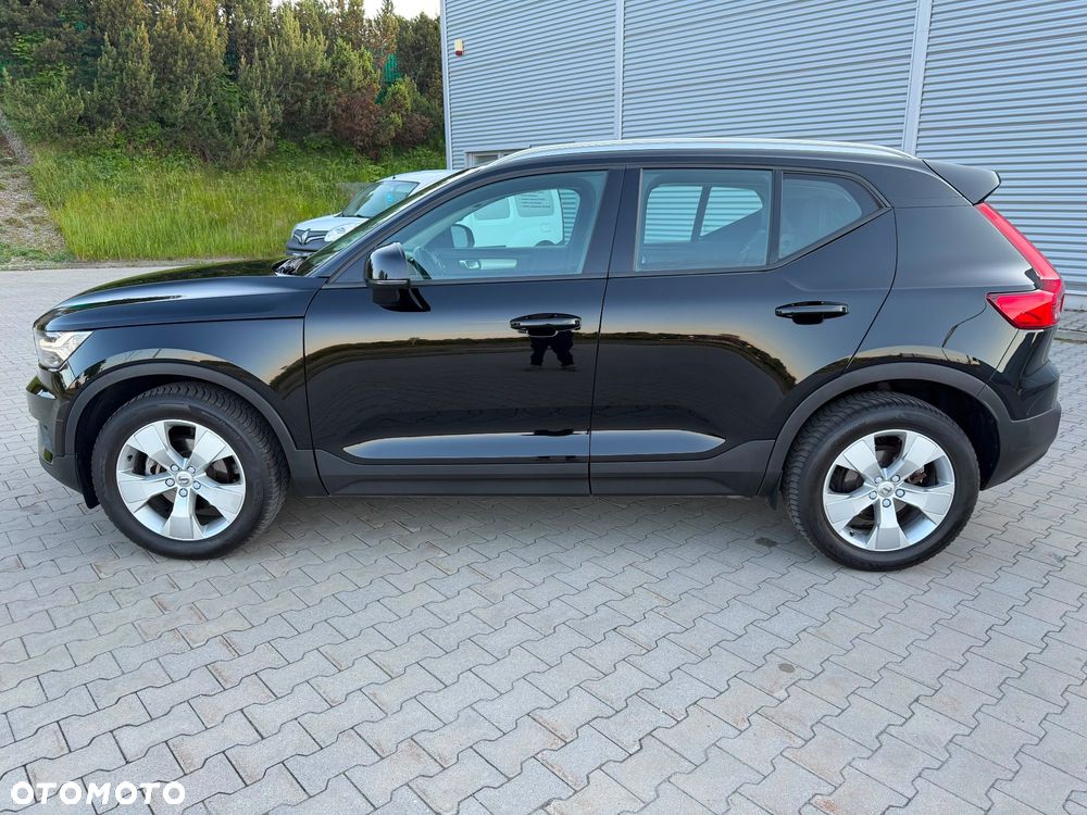 Volvo XC 40 D3 Momentum Pro - 4