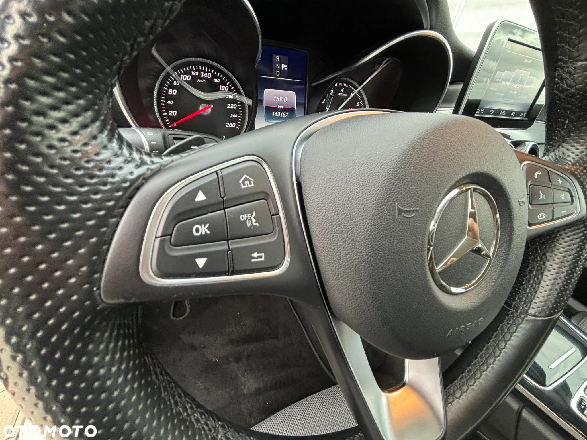 Mercedes-Benz Klasa C 180 7G-TRONIC - 12