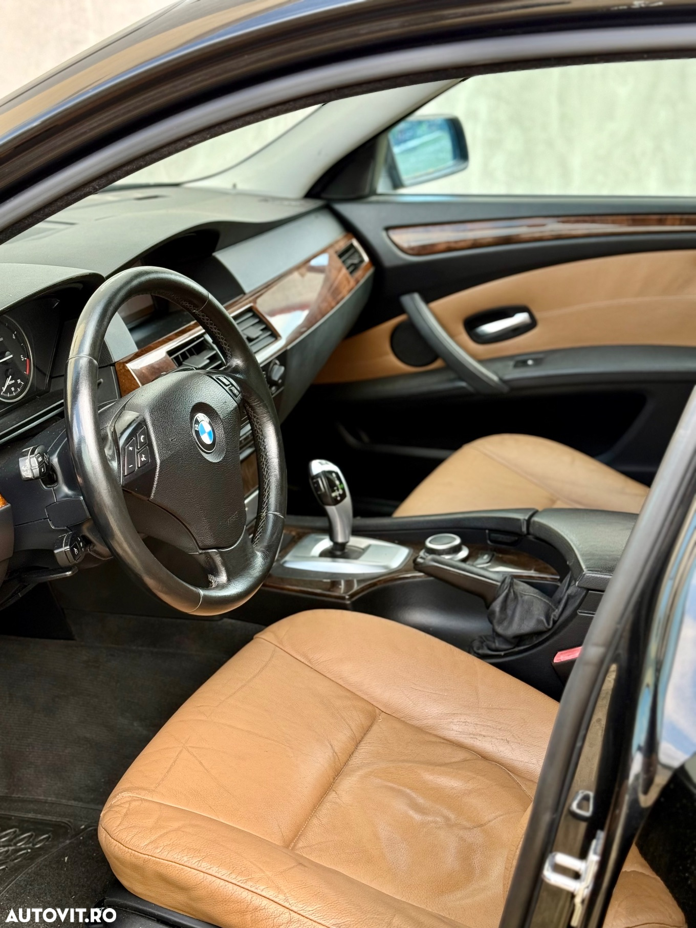 BMW Seria 5 520d Aut. - 4