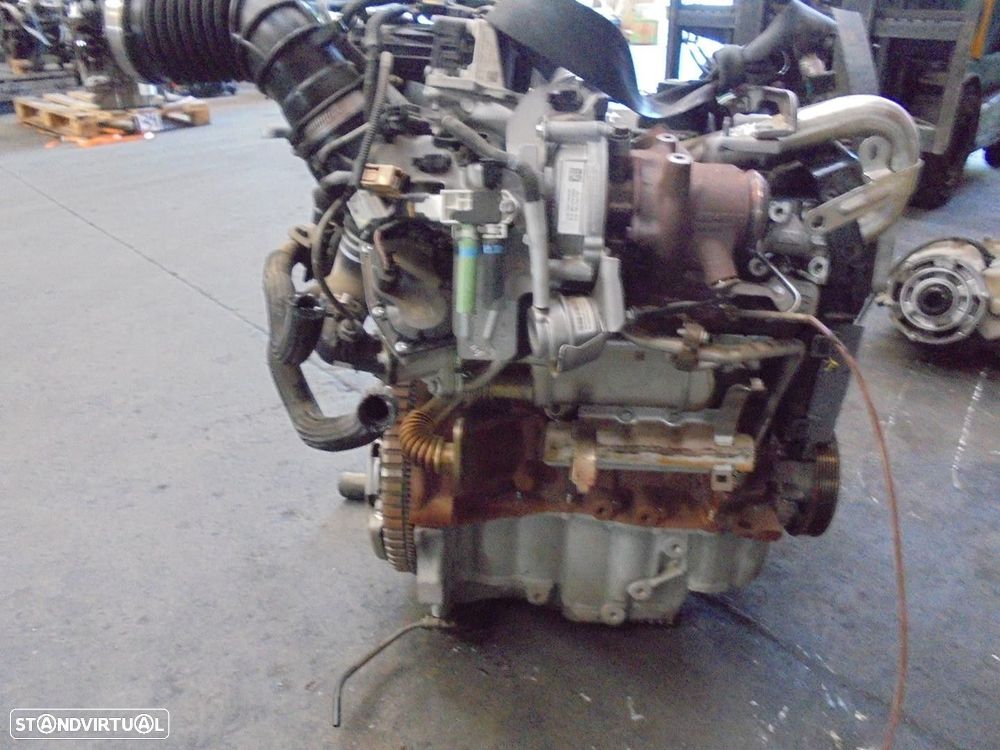 MOTOR COMPLETO DACIA SANDERO II 2018 - 4