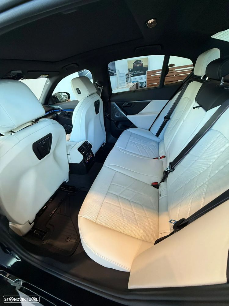BMW i5 M60 xDrive Pack Desportivo M Pro - 9