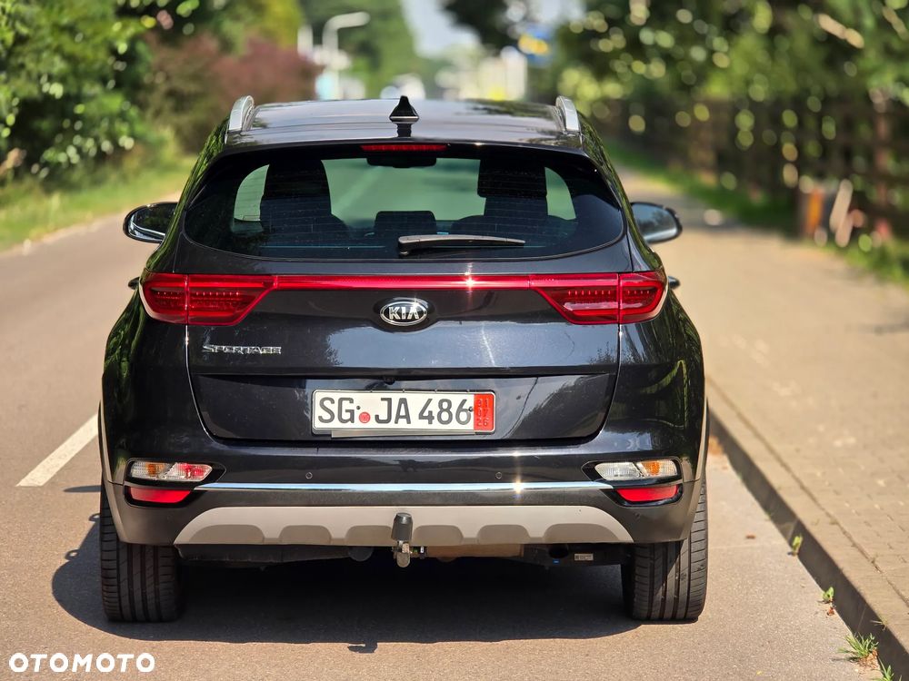 Kia Sportage 2.0 CRDI AWD Eco-Dynamics+ (48V M-H) PLATINUM - 17