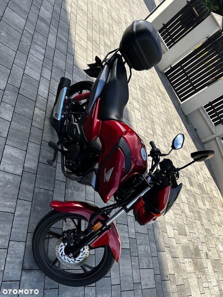Honda CBF - 2