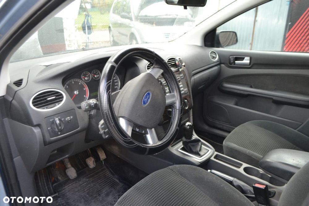Ford Focus - 8