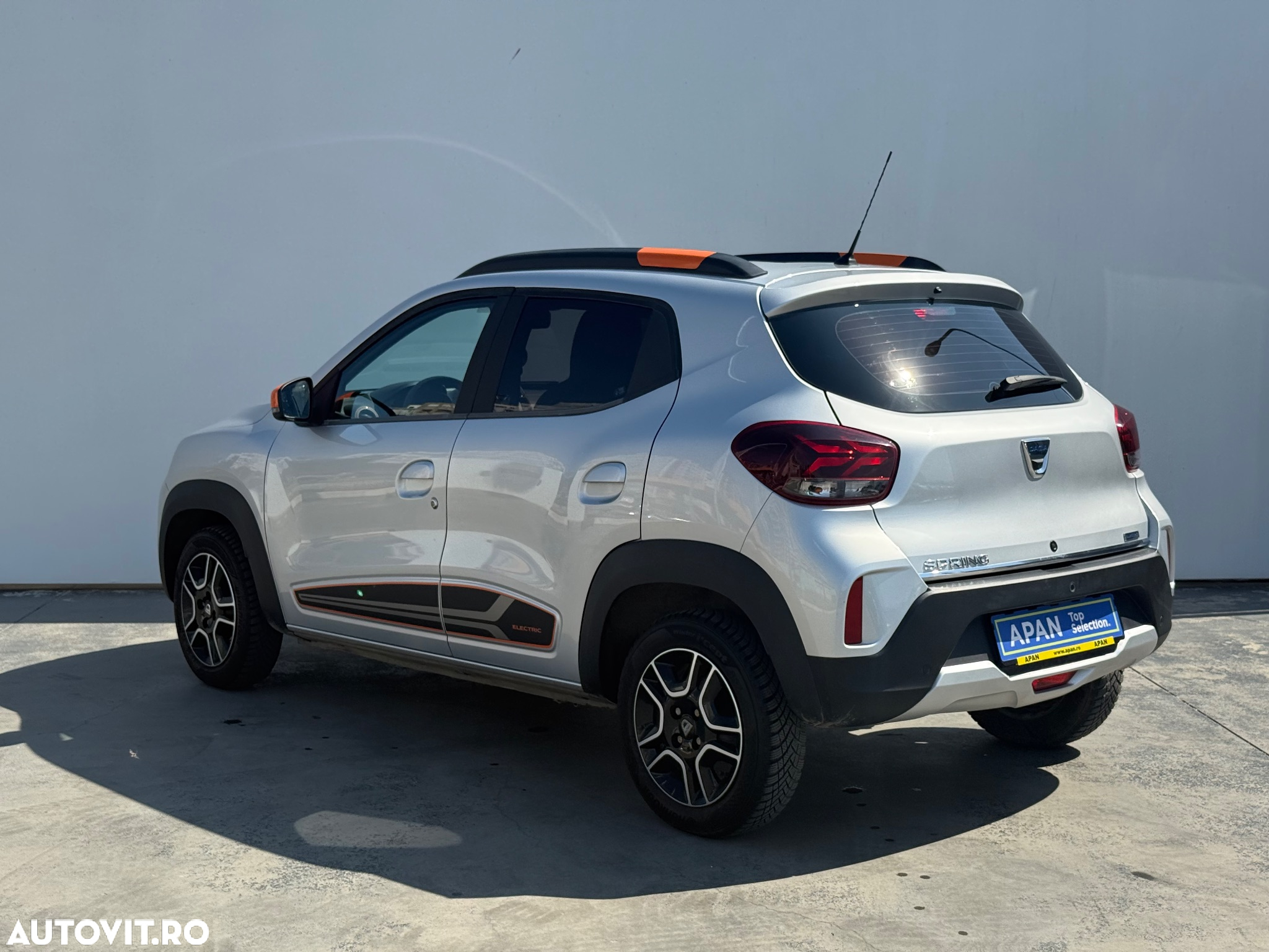 Dacia Spring Expression - 6