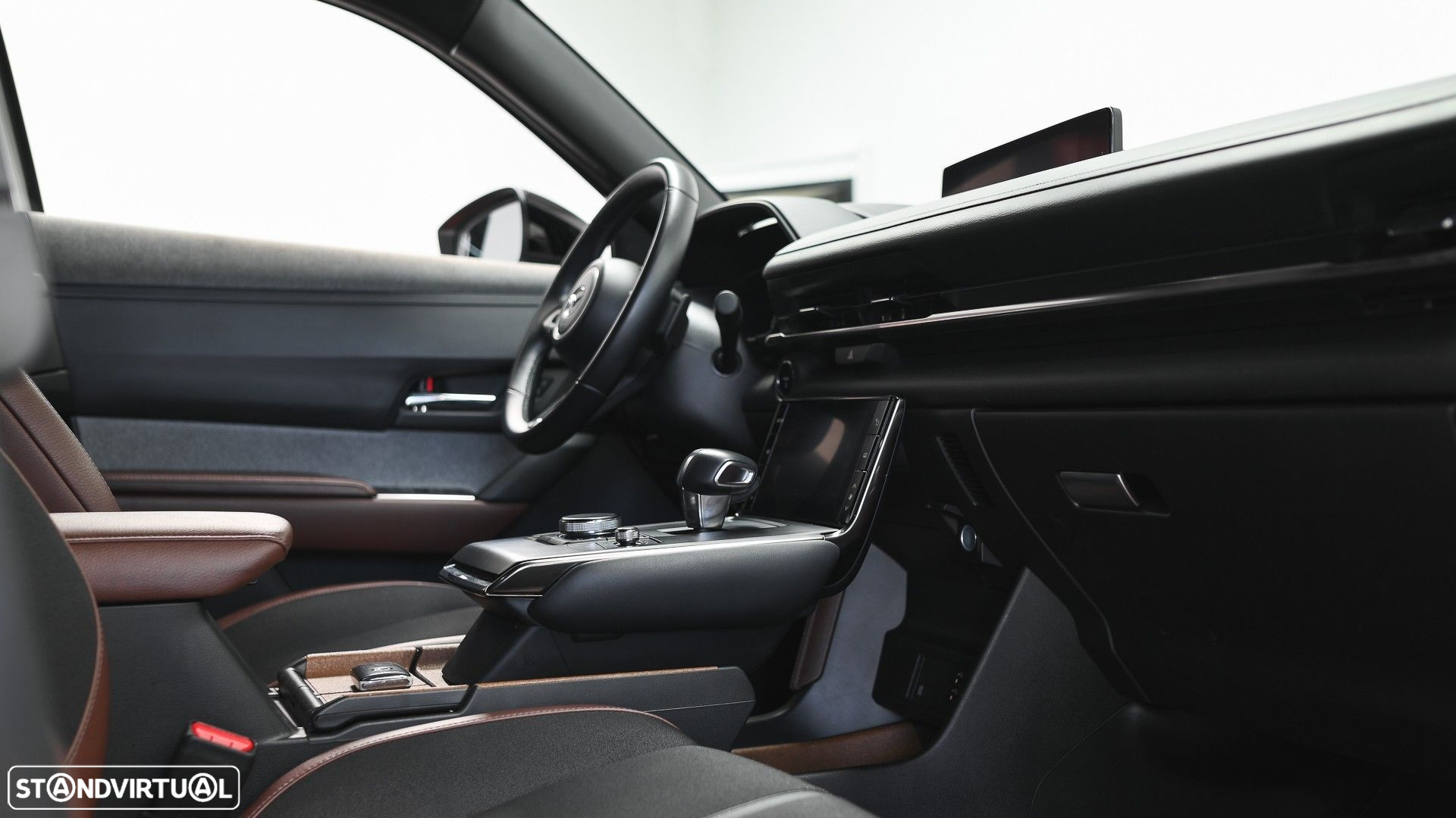 Mazda MX-30 e-Skyactiv Advantage Industrial Vintage - 29