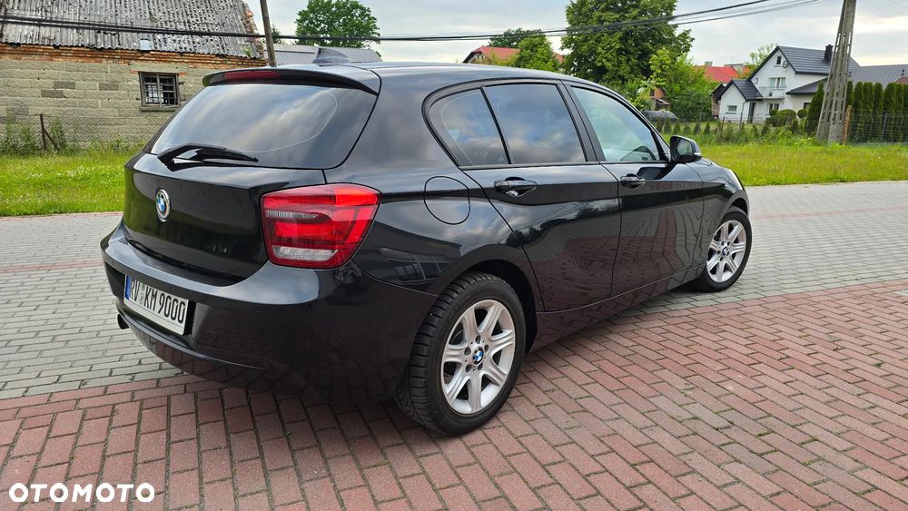 BMW Seria 1 116i Sport Line - 33