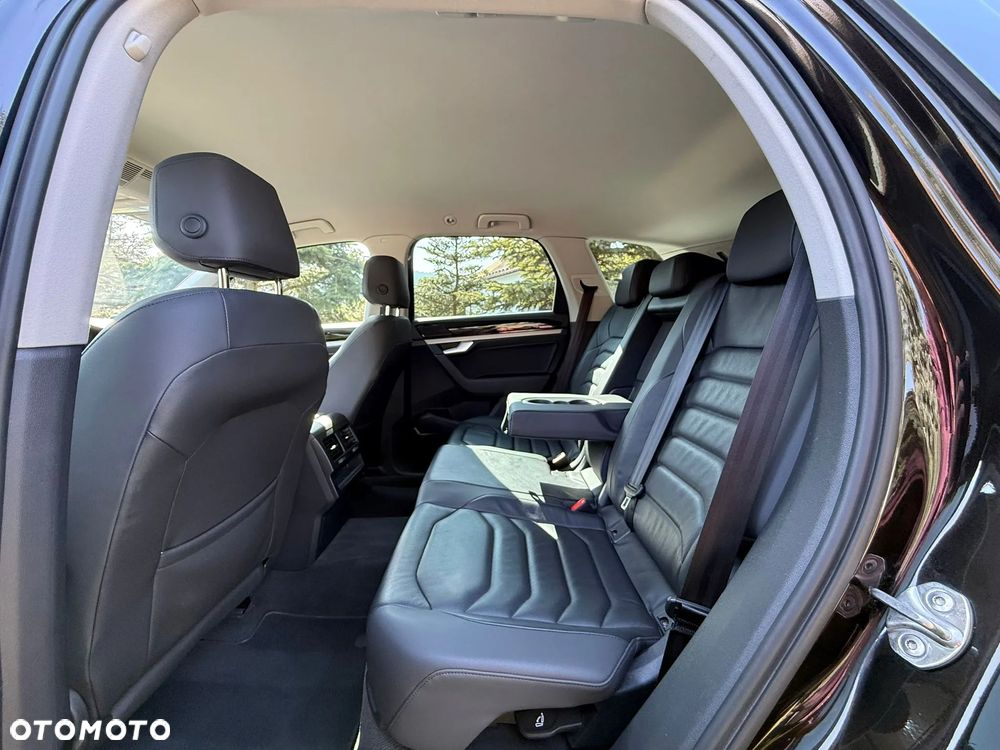 Volkswagen Touareg 3.0 V6 TDI SCR 4Mot - 22