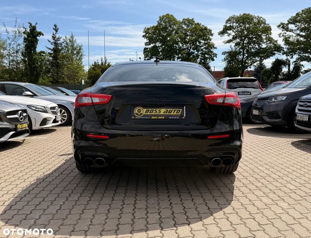 Maserati Ghibli - 8