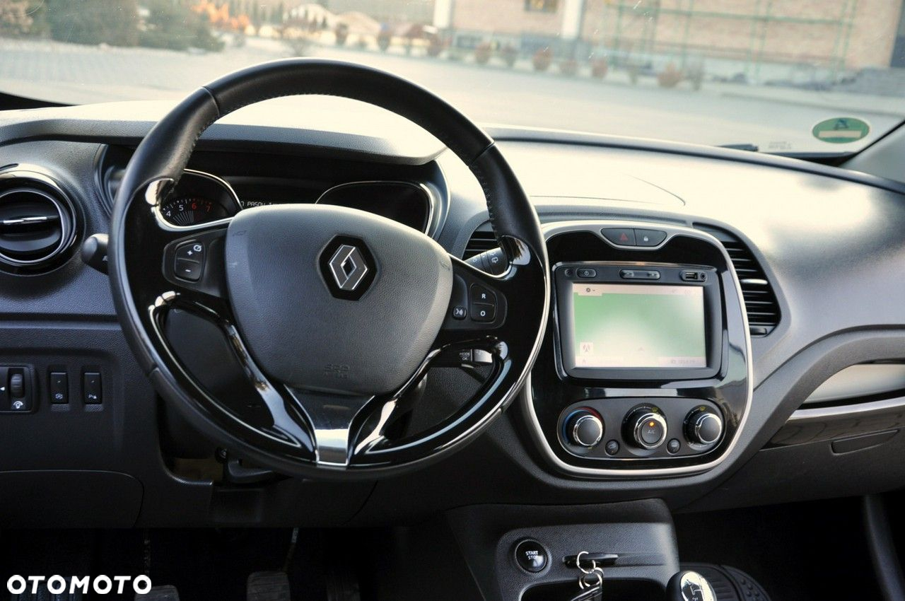 Renault Captur - 30