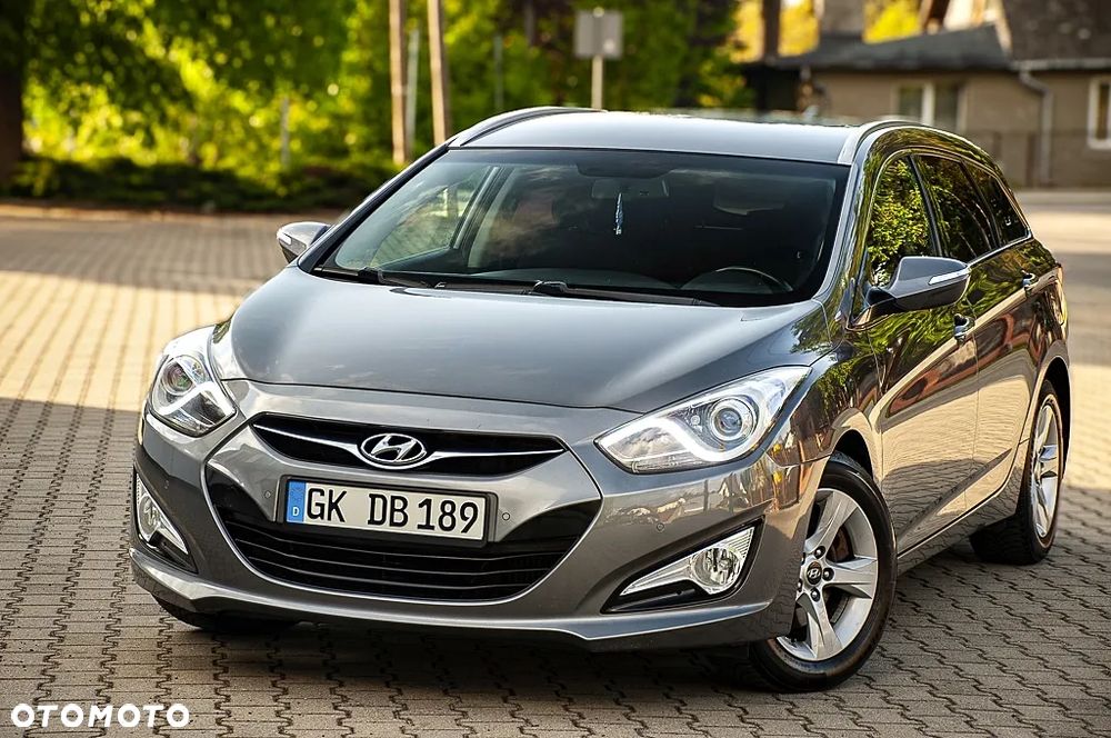 Hyundai i40 i40cw 1.7 CRDi Automatik Fifa World Cup Edition - 16