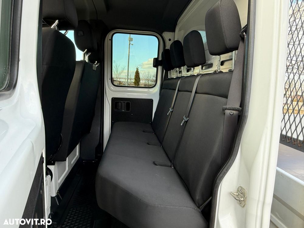 Mercedes-Benz Sprinter - 7