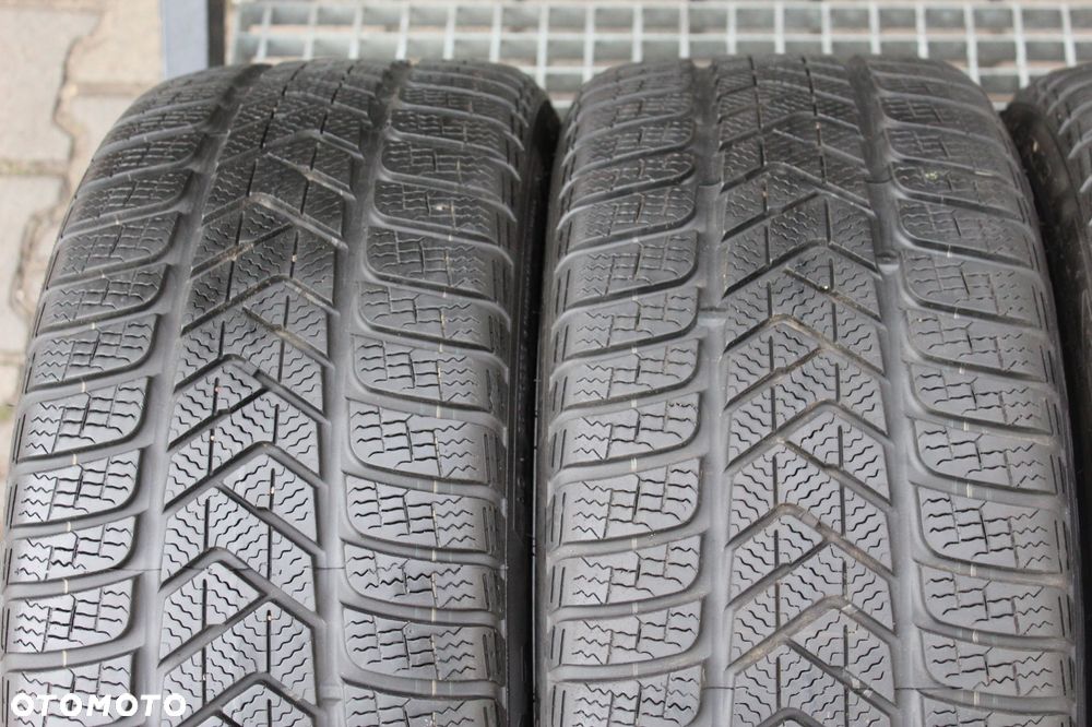 4x 245/40r18 pirelli winter sottozero 3 ao 97v xl 21r 6,5mm - 3