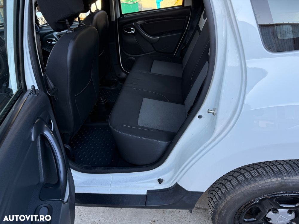 Dacia Duster dCi 110 FAP 4x4 Laureate - 10