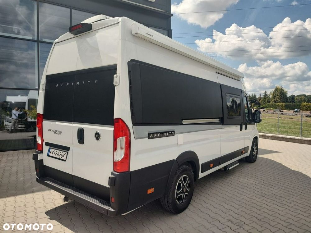 Affinity ONE całoroczny campervan dla czwórki - 9