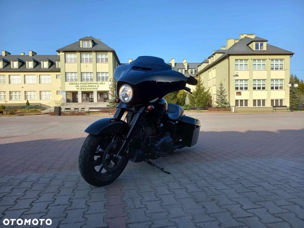 Harley-Davidson Touring Electra Glide - 20