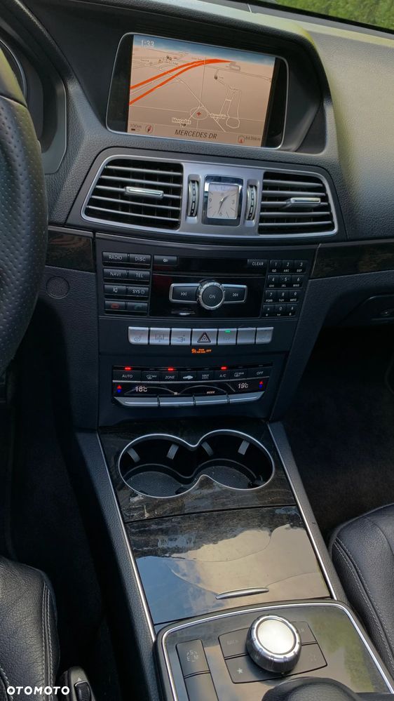 Mercedes-Benz Klasa E 350 BlueEFFICIENCY 7G-TRONIC Avantgarde - 18