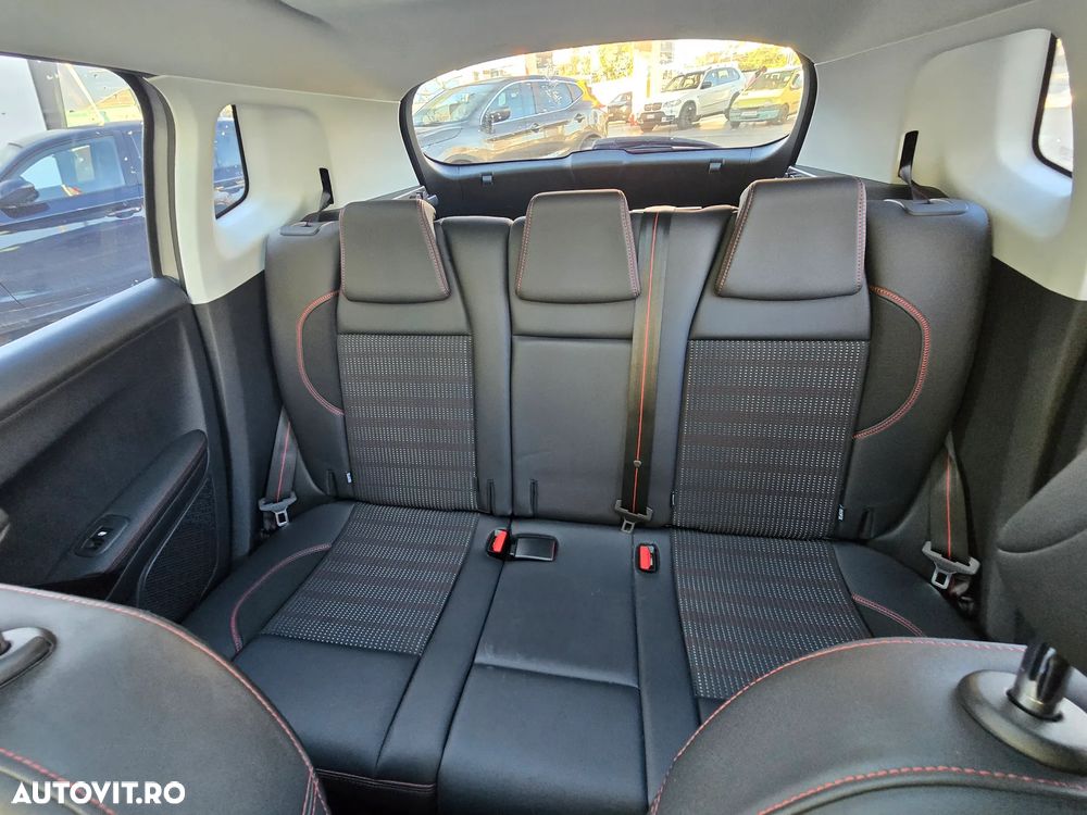 Peugeot 2008 1.2 PureTech Turbo GT-Line - 9