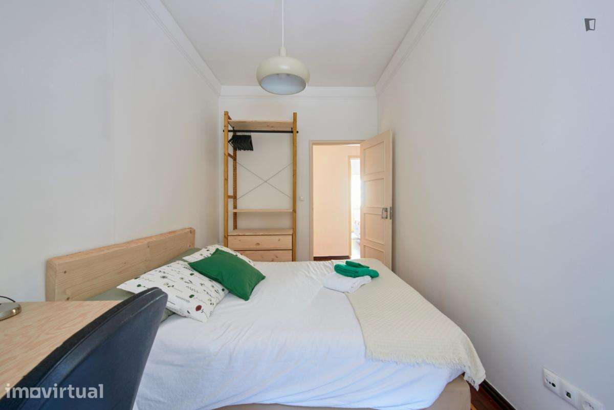 Quarto - localizado em Arroios Lisbon - Grande imagem: 3/23