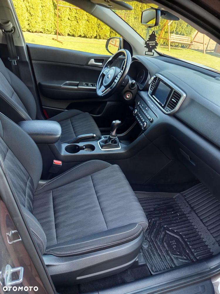 Kia Sportage 1.6 GDI L 2WD - 12