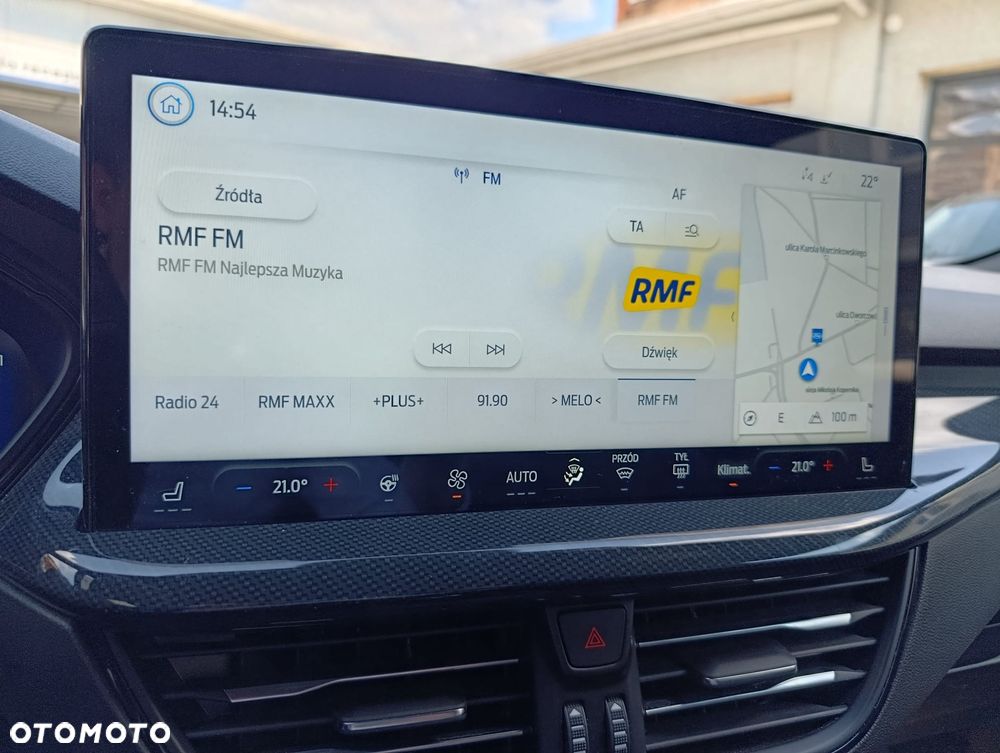 Ford Focus 1.0 EcoBoost mHEV ST-Line X - 24