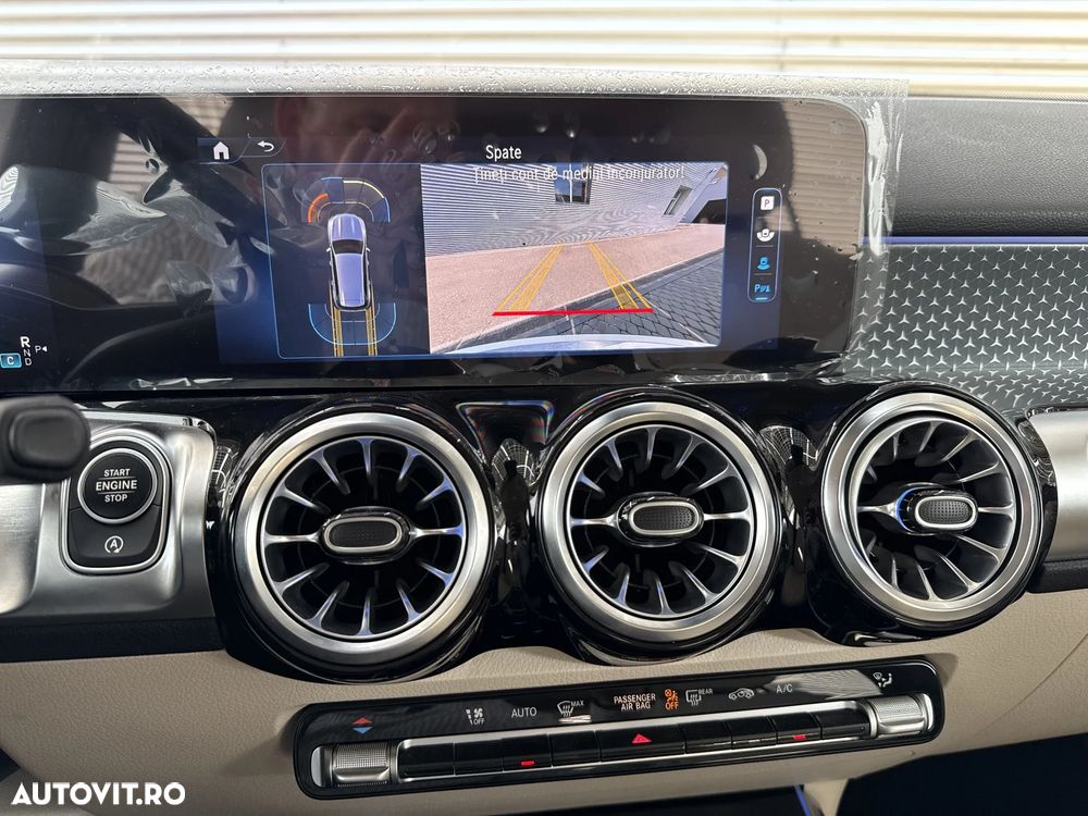Mercedes-Benz GLB 200 d 4MATIC 8G-DCT Progressive Advanced - 12
