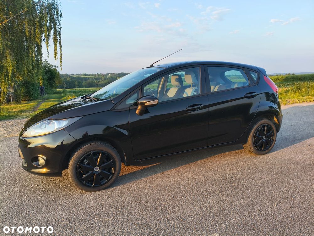 Ford Fiesta - 4