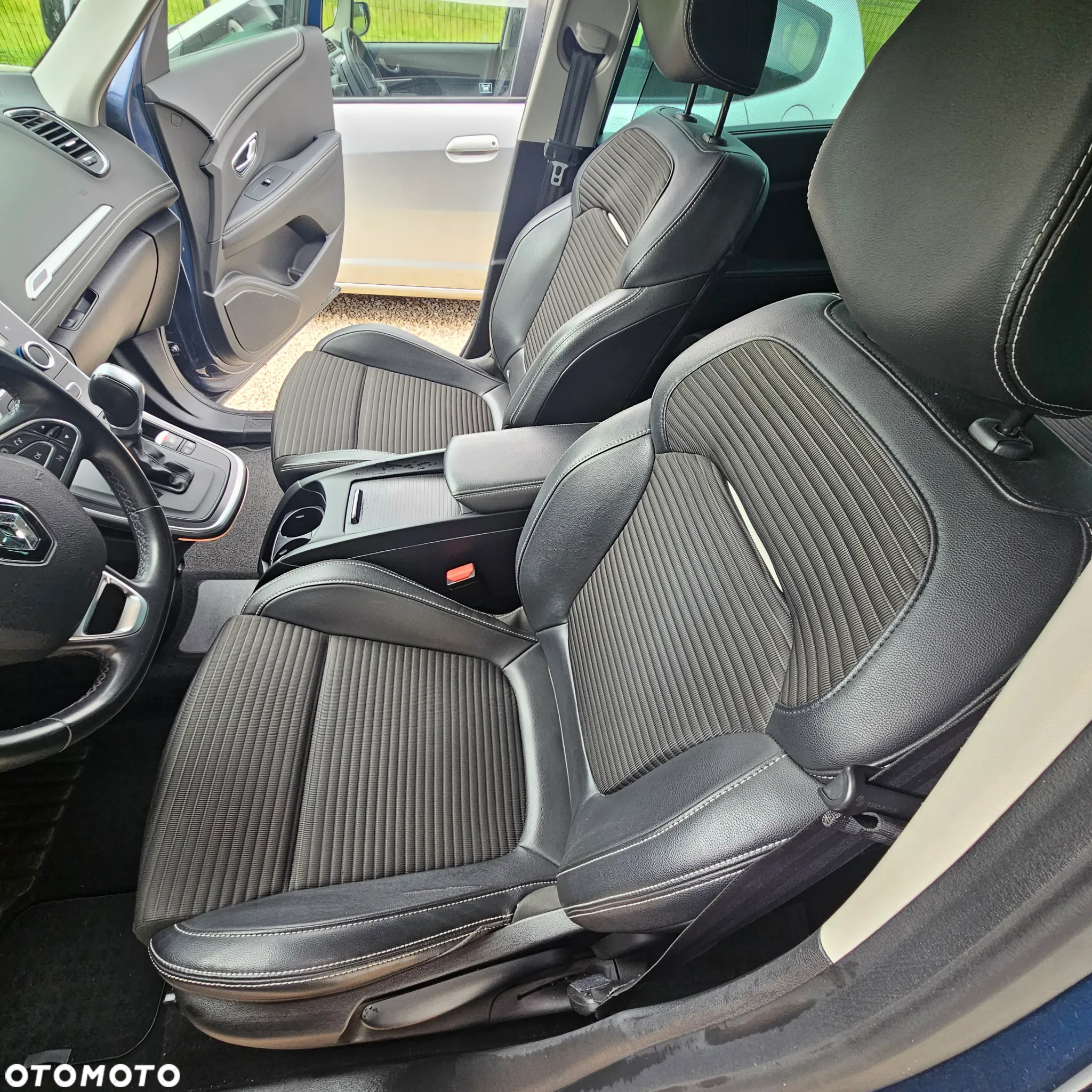 Renault Scenic - 2