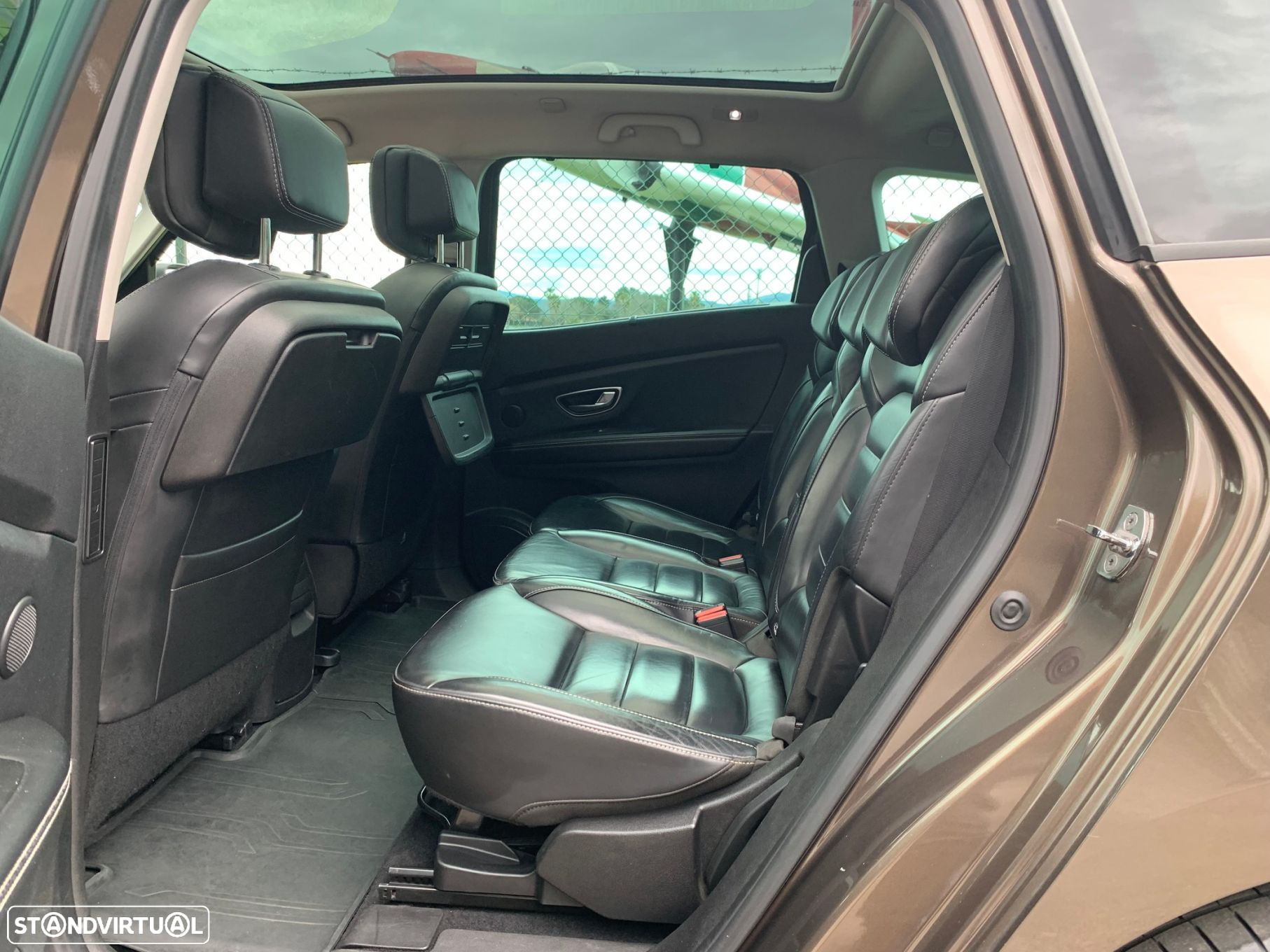 Renault Grand Scénic 1.5 dCi Intens Hybrid Assist SS - 20