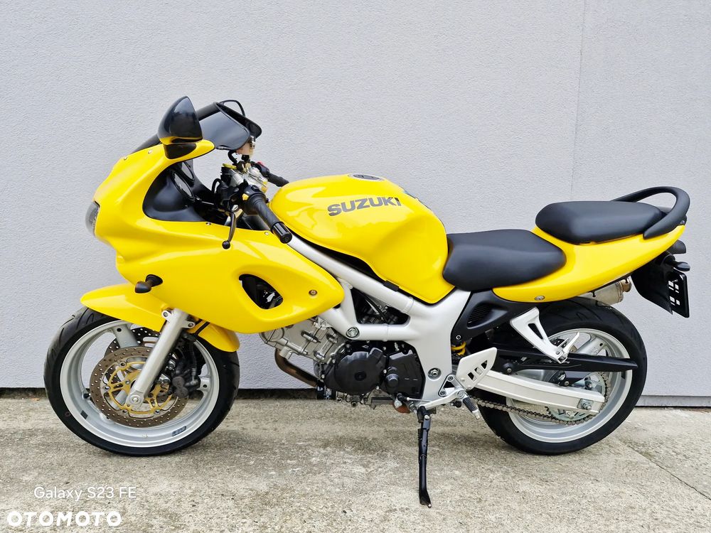 Suzuki SV - 4