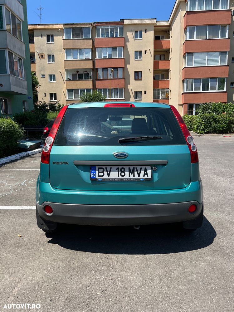 Ford Fiesta 1.25i Ambiente - 3