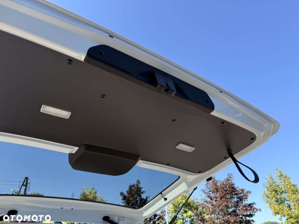Ford Tourneo Connect Grand - 28