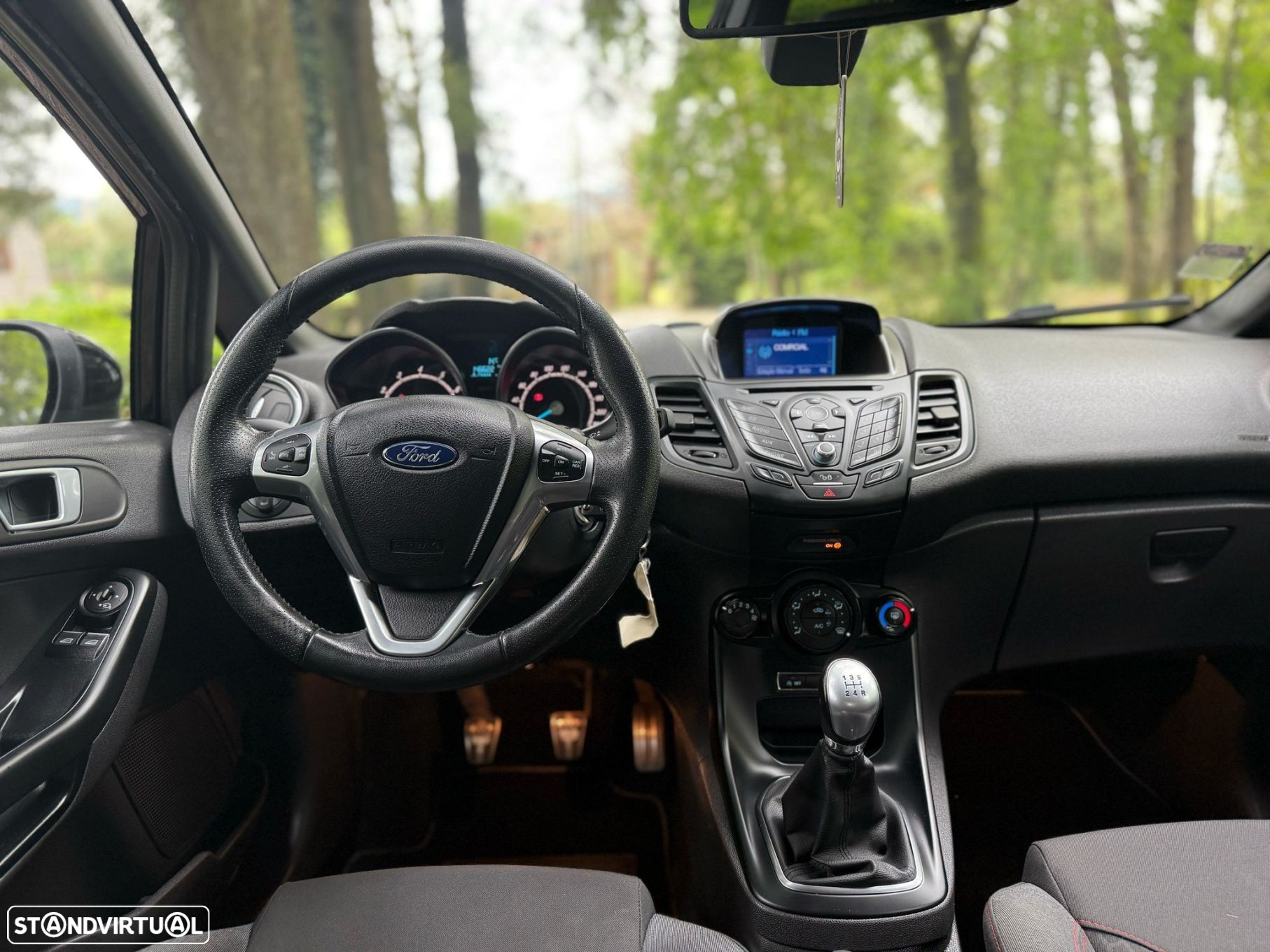 Ford Fiesta 1.0 T EcoBoost STLine - 22
