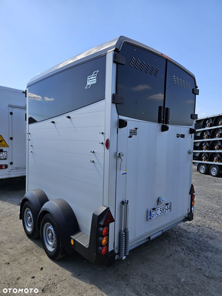 Ifor Williams HBX511 - 9