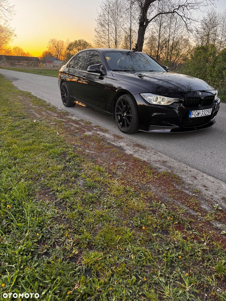 BMW Seria 3 335i Sport-Aut Sport Line - 5