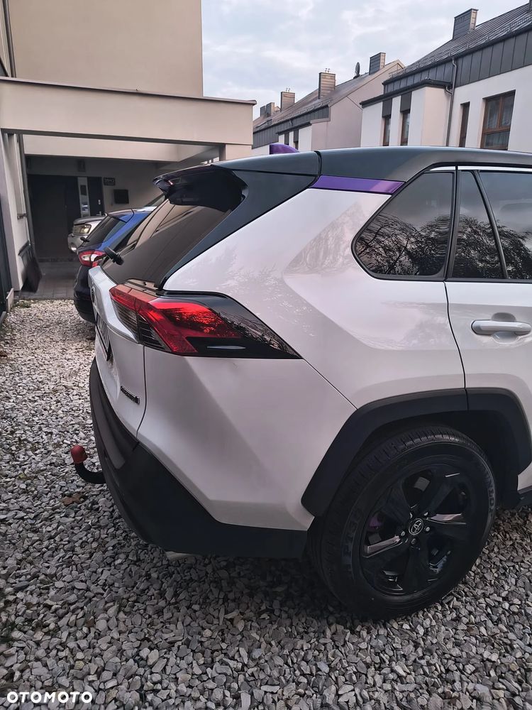 Toyota Rav4 2021 photo 2