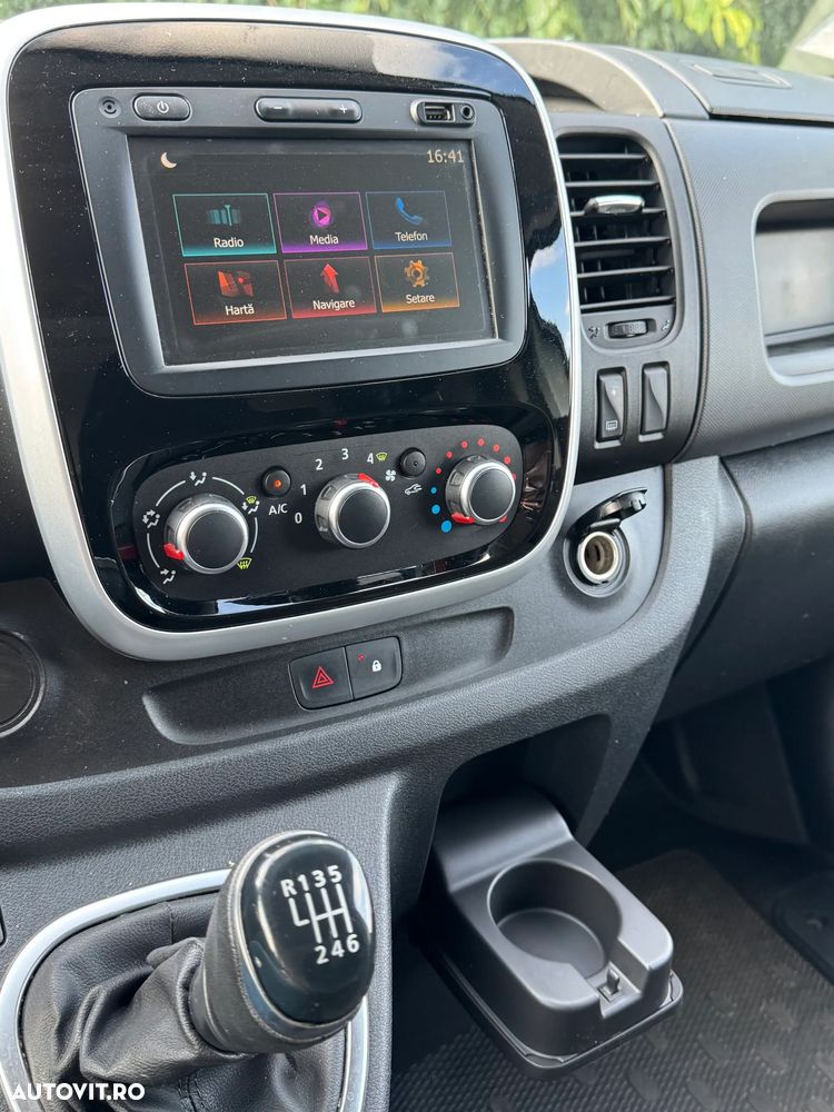 Renault Trafic GRAND CONFORT 1.6 dci 95 CP - 28