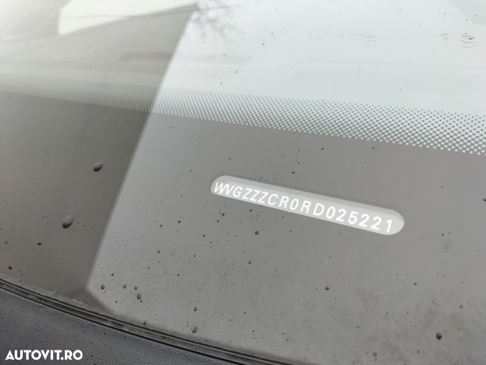 Volkswagen Touareg - 13