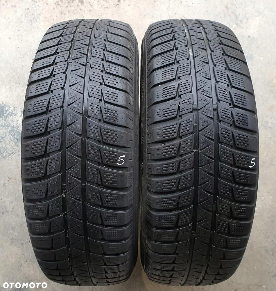 OPONY FALKEN HS449 EUROWINTER 235/70/R16 5MM 2SZT - 1