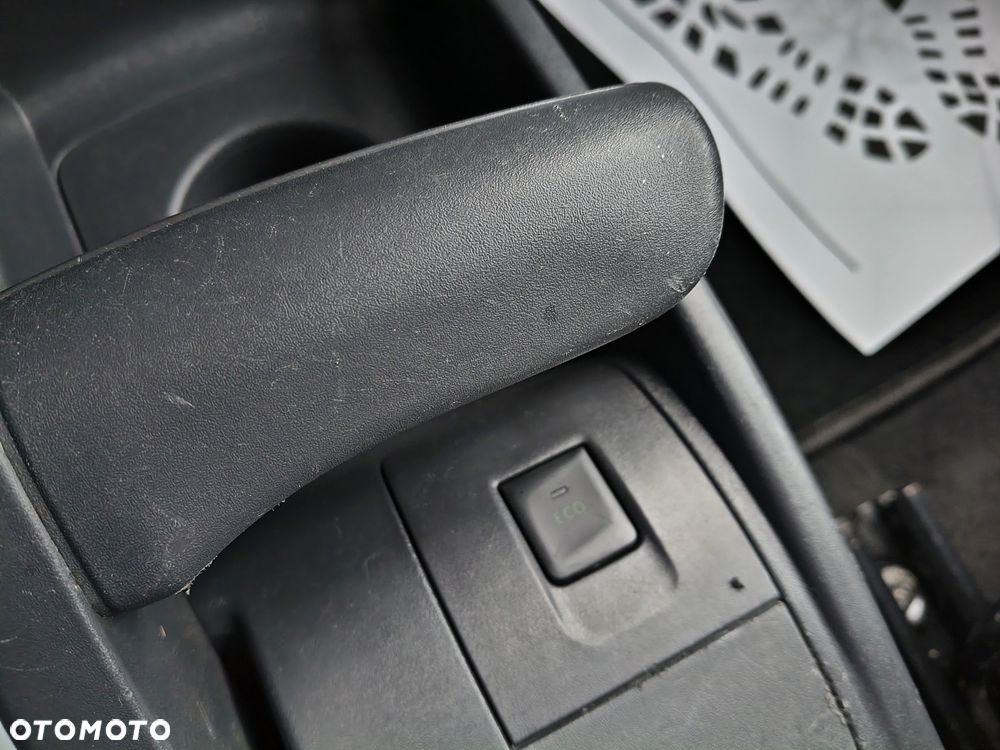 Renault Kangoo dCi 110 FAP Luxe - 21