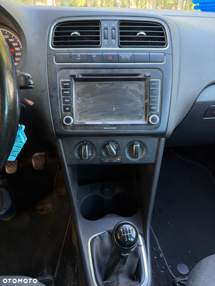 Volkswagen Polo 1.6 TDI Blue Motion Technology Life - 10