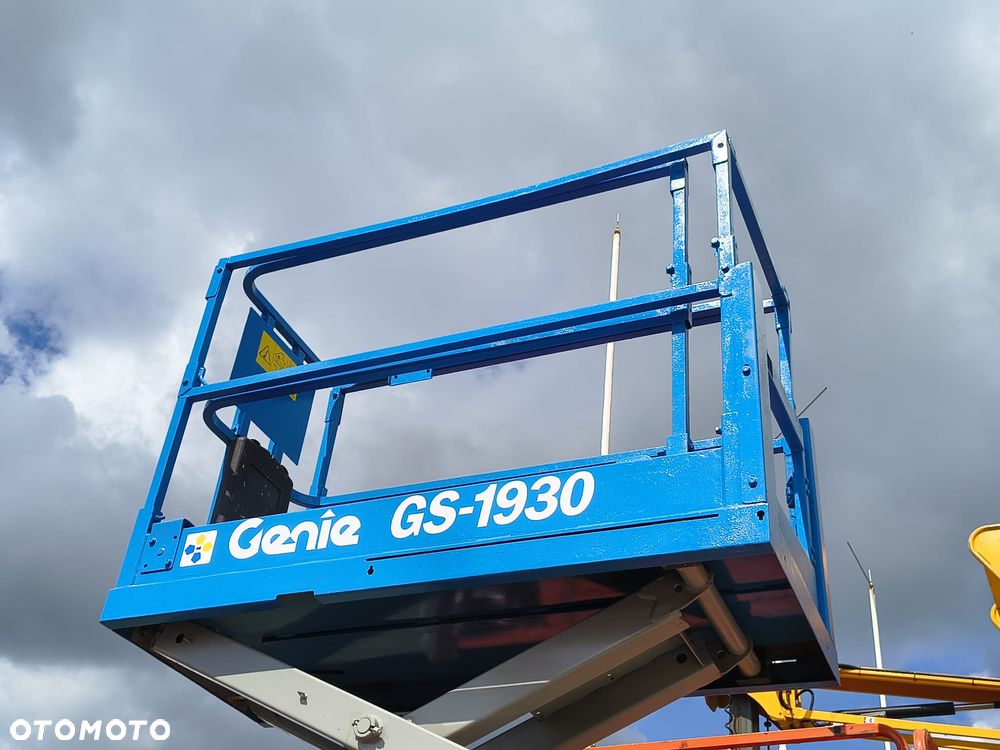 Genie - 1
