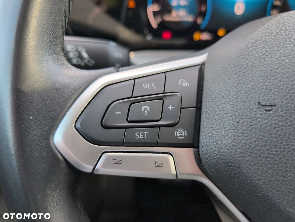 Volkswagen Golf 1.5 TSI EVO Life - 21