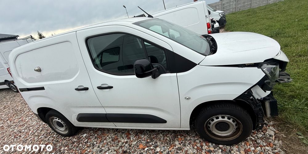 Peugeot PARTNER L1H1 3 MIEJSCA 100KM, klima,kamera, nawigacja, tempomat, sensory - 6
