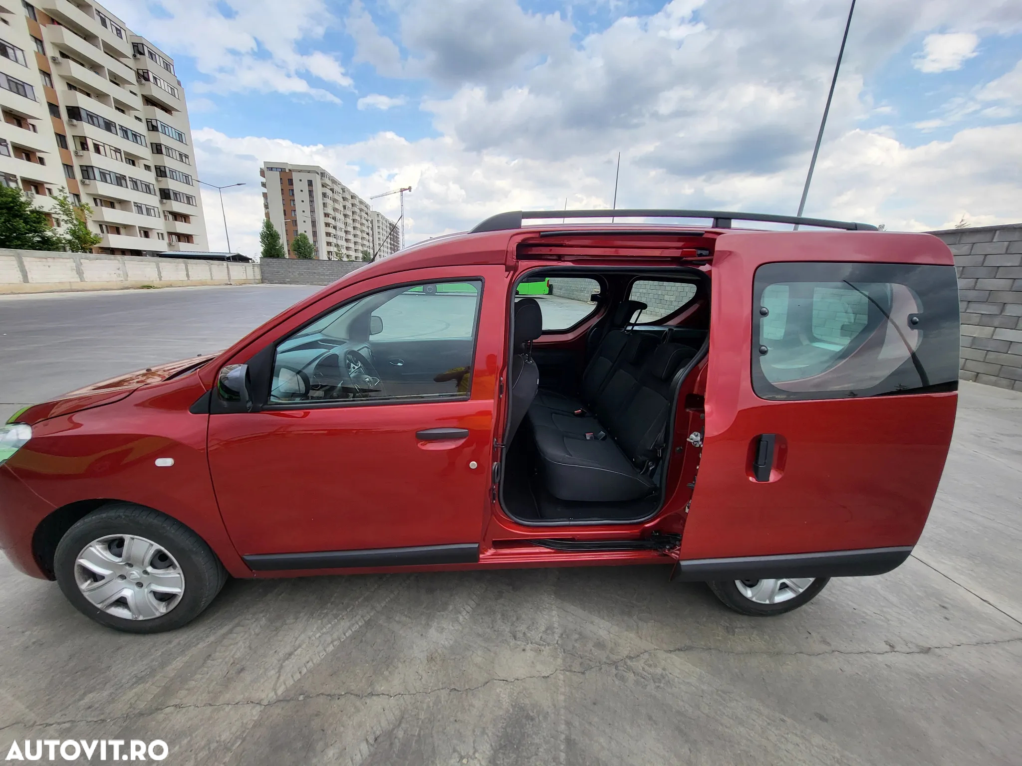 Dacia Dokker TCe 102 GPF Laureate - 21