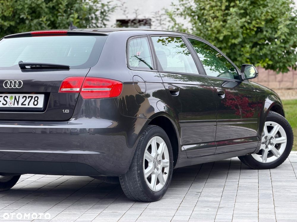 Audi A3 Sportback 1.6 S line Sportpaket (plus) - 12