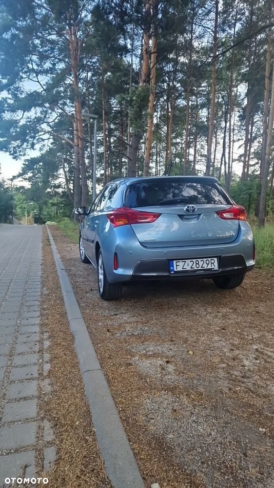 Toyota Auris - 4