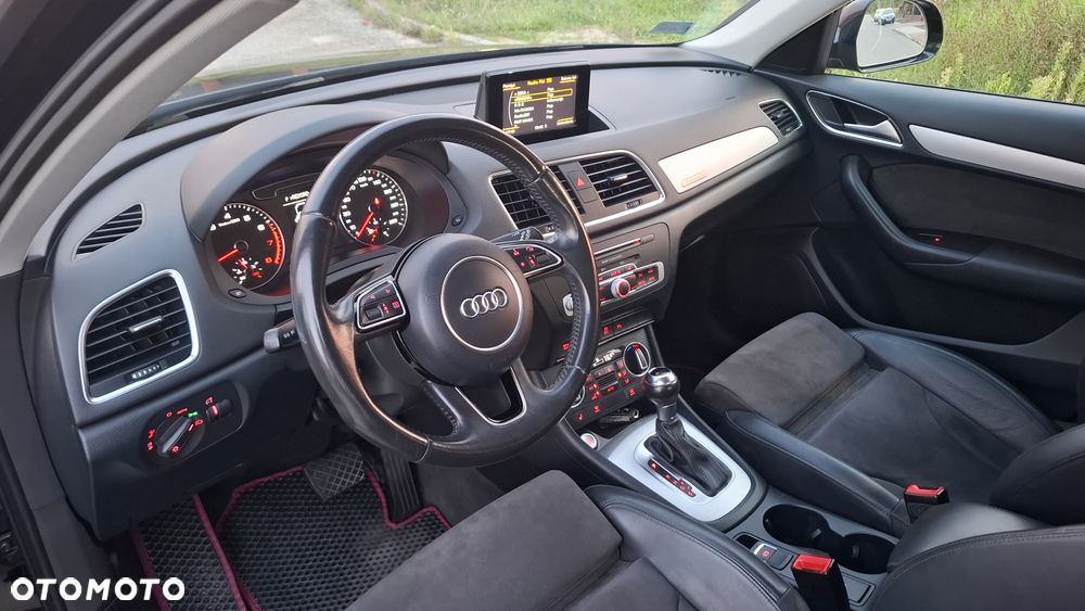 Audi Q3 2.0 TFSI Quattro Sport S tronic - 29