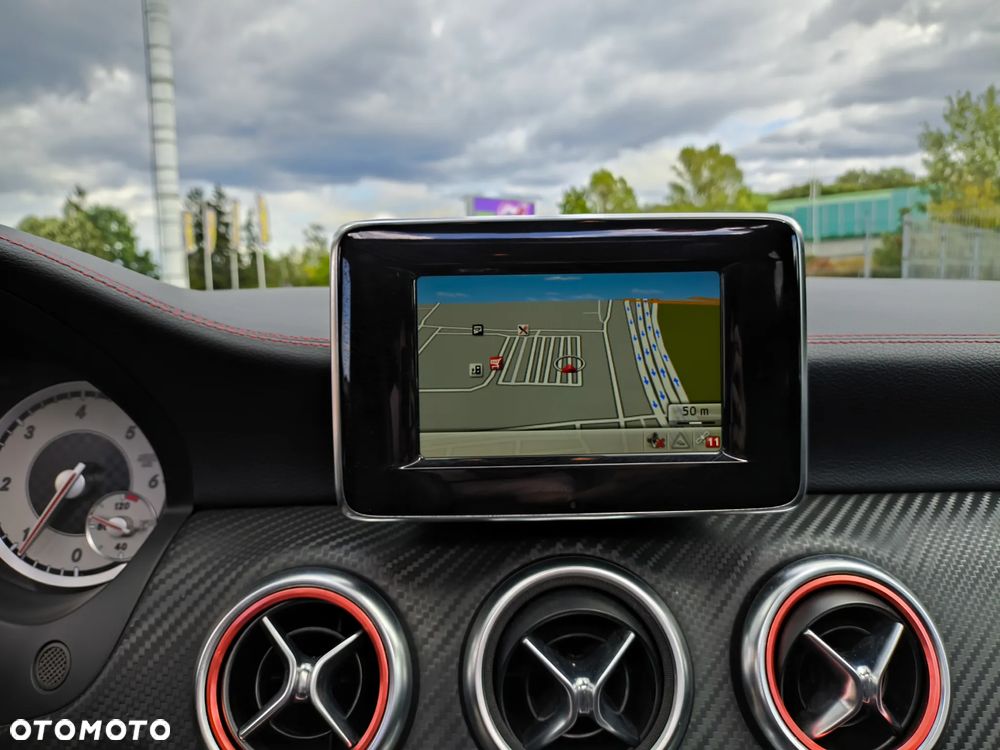 Mercedes-Benz Klasa A 220 CDI - 18