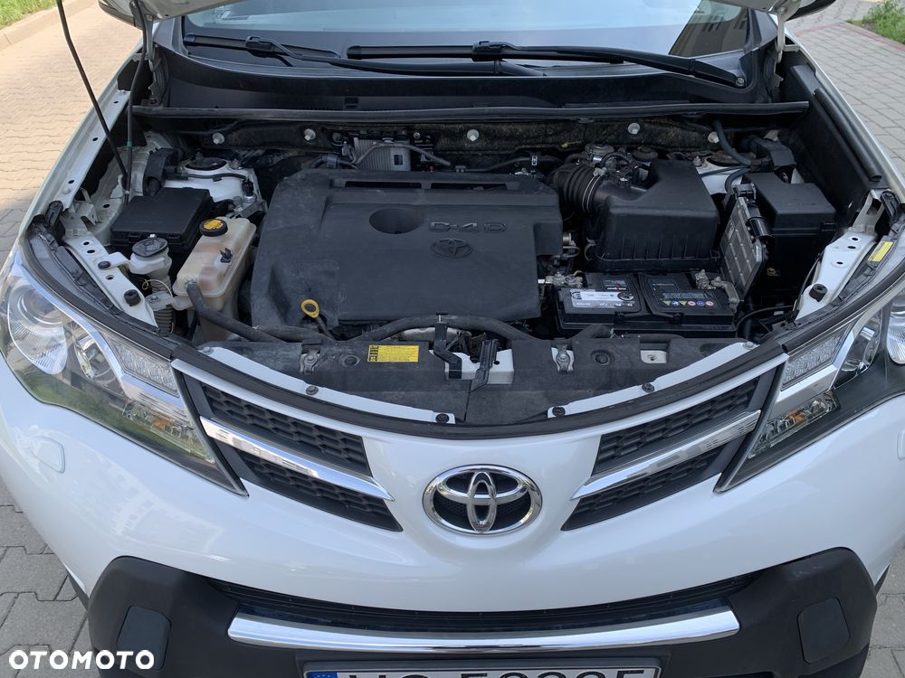 Toyota RAV4 - 8
